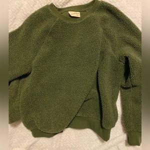 Universal Threads Green Pullover